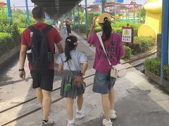 -长廊欢乐园