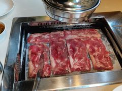 -爱客得牛排海鲜烤肉·火锅自助(春熙路黑金好店)