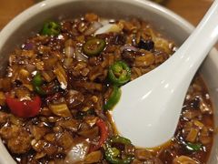 传统黑三剁配薄冰-雀舞云南菜(天津天河城购物中心店)