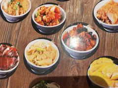 -鹏城人家海鲜酒家·23年老字号(较场尾店)