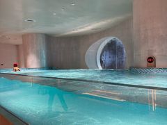 -涨巢·潮玩水疗局