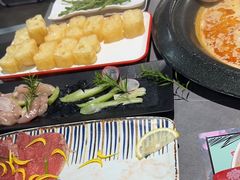 -生活如沸·顺德水牛奶火锅(大学路店)