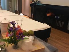 -康悦故事·海鲜自助(雅士亚豪生店)