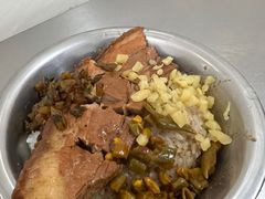 -梁阿婆廿年老牌扣肉糯米饭