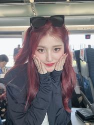 -MOVAN  HAIR莫凡匠人发型屋