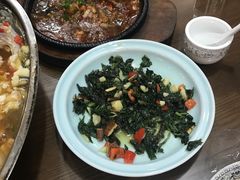 -临街徽菜馆·正宗黄山味
