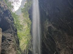 -龙水峡地缝景区