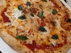 玛格丽特原味披萨-BONAZZA 意大利餐厅