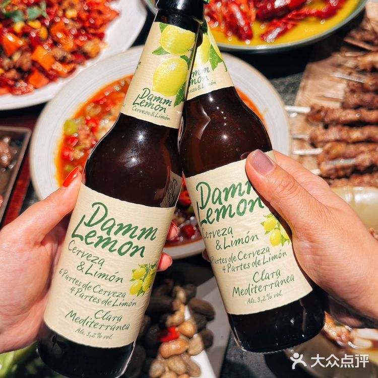 喝酒嗦虾看球赛⚽这才是人生啊