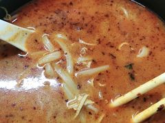 -曹宝林砂锅麻辣烫(星光路店)