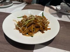 -港丽餐厅(来福士店)