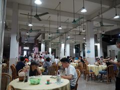 大堂-标记美食新鲜猪杂(兴南大道店)