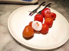 山药片桂花蜜浸三色小番茄-辛香汇·现炒川菜(淮海路百盛店)