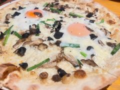 -JINNS锦时 steak&pizza(浸信会礼拜堂旧址店)