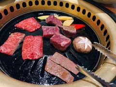 -炼火烤肉店