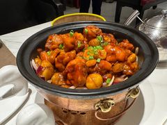 -皇城根·鲁菜济南菜·吊炉烤鸭·炒鸡鱼头(济南旗舰店)