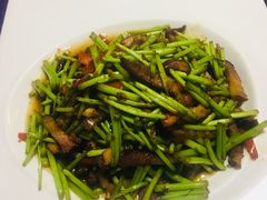 -自贡盐帮菜·玩辣餐厅(樱花园西街店)