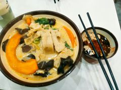 -张亮麻辣烫(尚都SOHO店)