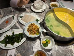 -禄婶鸡煲·打边炉