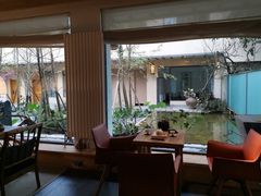 -乐领拈花溪·林涧食韵