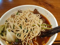 -呼啦面馆·头牌豌杂面(爱琴海店)