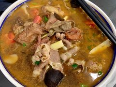 -鸿兴面馆馄饨小笼(稻香店)
