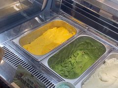 -极拉图·现制冰淇淋(大卫城店)