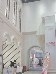 -奈尔宝·儿童乐园·亲子餐厅(华采天地店)