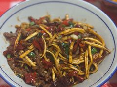 茭白黄牛肉-荆九爷爆炒桥头三嫩(夫子庙店)