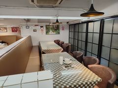 -新大咀港式茶餐厅(宝山万达店)