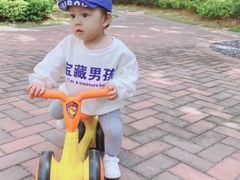 -八爪矩阵极限运动馆·儿童平衡车·感统训练(南海子公园校区)
