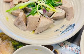 Thick-cut Pork Liver with Goose Intestine