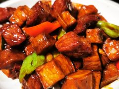杏鲍菇牛仔粒-老广酒楼(樱花店)