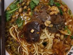 麻辣牛肉面-李叁面馆(妇幼店)