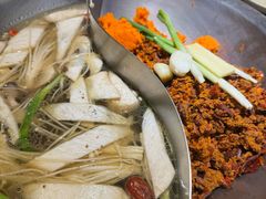 -沸炉重庆老火锅(军事博物馆店)