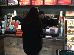 -星巴克(上海虹桥南丰城办公楼店)