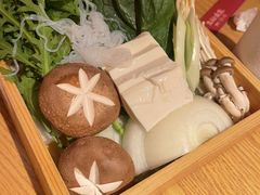 -大和食乐·鲜和牛酸汤火锅(环宇荟店)