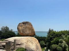 -东山风动石景区