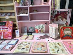 -恋物百货商店(华侨城店)