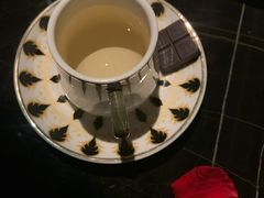 乌龙茶赠饮配巧克力-wann lounge 低温慢煮牛排·清吧