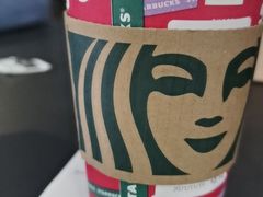 -星巴克(上海虹桥新天地二店)