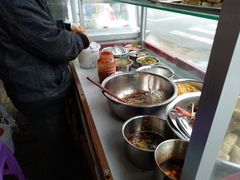-张公桥美食街