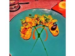 青口贝色拉-弦月窗LUNETTE BY AMANDA(复兴路店)