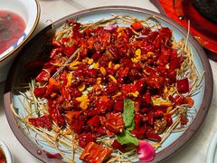 美味辣子鸡-佬麻雀·剁椒鱼头(京基KK One店)