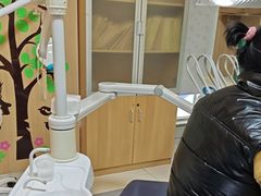 -上海仁爱医院口腔科 · 种植