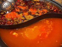 -旧街市鲜货老火锅(大光路店)