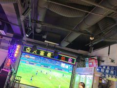 -马路牙子烧烤音乐酒馆(望京店)