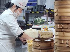 -馋三尺蟹粉小笼(人民广场店)