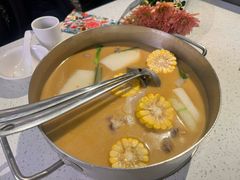 -肥仔文澳门猪骨煲(南京西路店)
