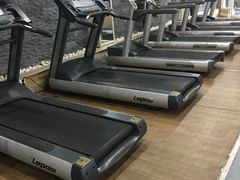 -贝菲特游泳健身(徐泾店)